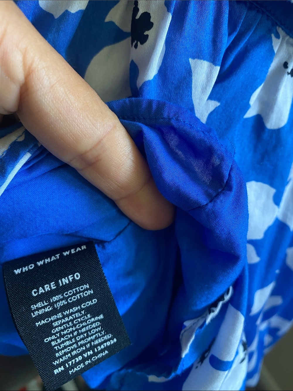 Who What Wear Blue and White Floral Wrap Midi Dress with Pockets - Picture 14 of 14